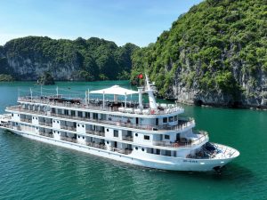 Du thuyền ngủ đêm Paradise Grand - Vịnh Lan Hạ(2N1D)