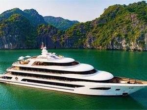 Du thuyền Scarlet Pearl Hạ Long