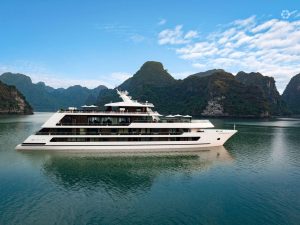 Du thuyền Stellar of the Seas Đẳng cấp 5 sao